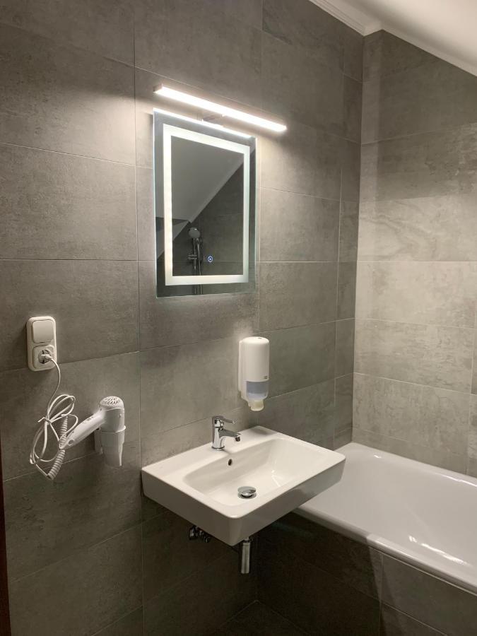 Balaton Kinizsi Apartman Siófok Buitenkant foto
