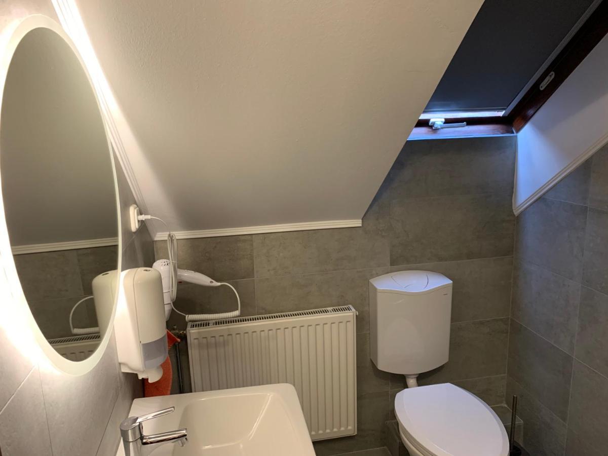 Balaton Kinizsi Apartman Siófok Buitenkant foto