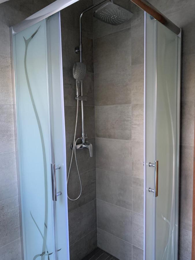 Balaton Kinizsi Apartman Siófok Buitenkant foto