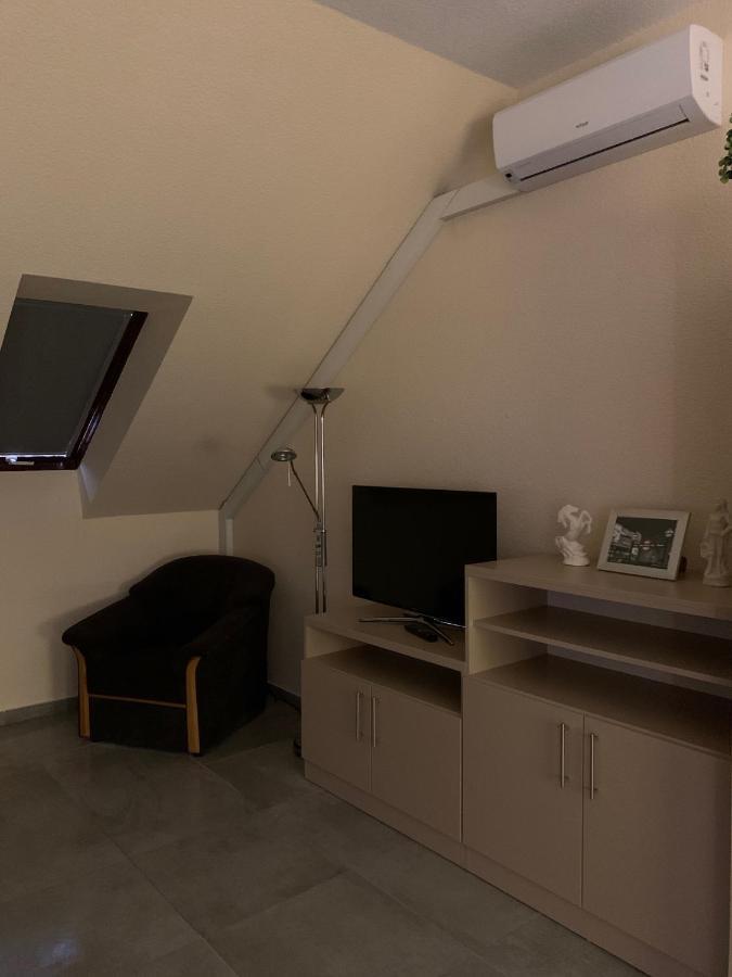 Balaton Kinizsi Apartman Siófok Buitenkant foto