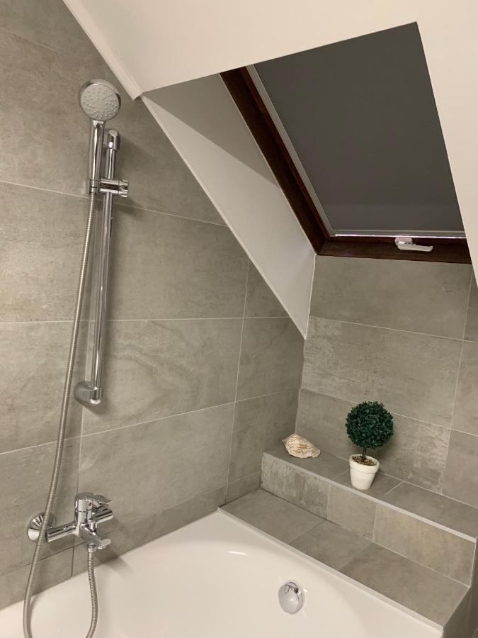 Balaton Kinizsi Apartman Siófok Buitenkant foto