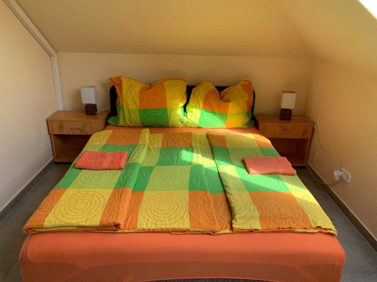 Balaton Kinizsi Apartman Siófok Buitenkant foto