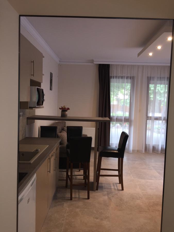Balaton Kinizsi Apartman Siófok Buitenkant foto